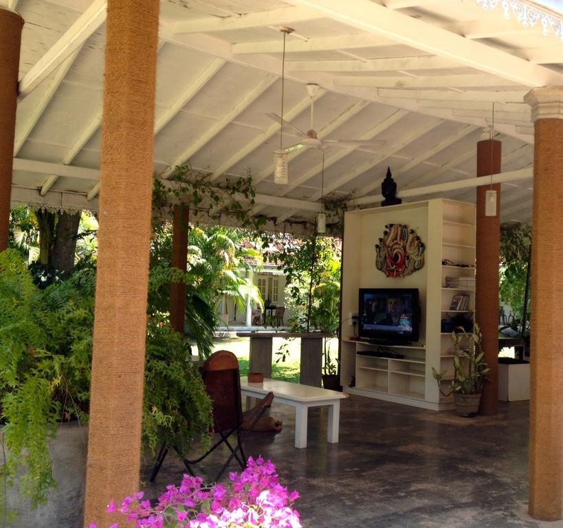 فندق Fire Dragon Hideaway نيجومبو المظهر الخارجي الصورة